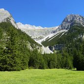 karwendeltal bei larchetalm von ost nach west