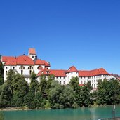 fuessen mit lech und pfarrkirche und kloster