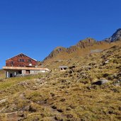 blick auf edel huette und ahornspitze fr