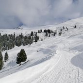 winterlandschaft unter fotscher windegg und juifenalm