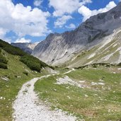 weg zum lafatscherjoch