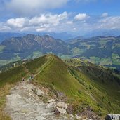 weg a vom wiedersberger zu bergstation seilbahnen