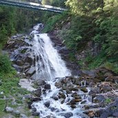 sandesbach wasserfall gschnitz muehlendorf