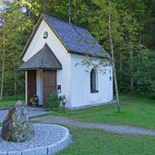 frauenbruennele kapelle bei kleiner plansee