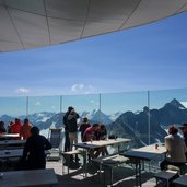 tirols hoechstes cafe am pitztaler gletscher hinterer brunnenkogel m