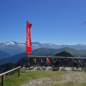 mountain bikes bei padasterjochhaus