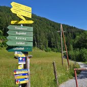 mtb radroute wanderweg kirchberg nach aschau spertental wegweiser