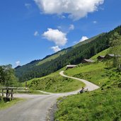 weg mtb aschauer hoehenweg abzweigung rackstattalm