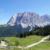 blick von wettersteingebirge bis lermoos und sonnenspitze fr