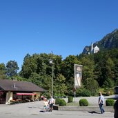 hohenschwangau blick auf schloss neuschwanstein