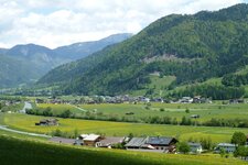 ausblick auf das leukental bei kirchdorf