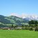 reith bei kitzbuehel dahinter kaisergebirge