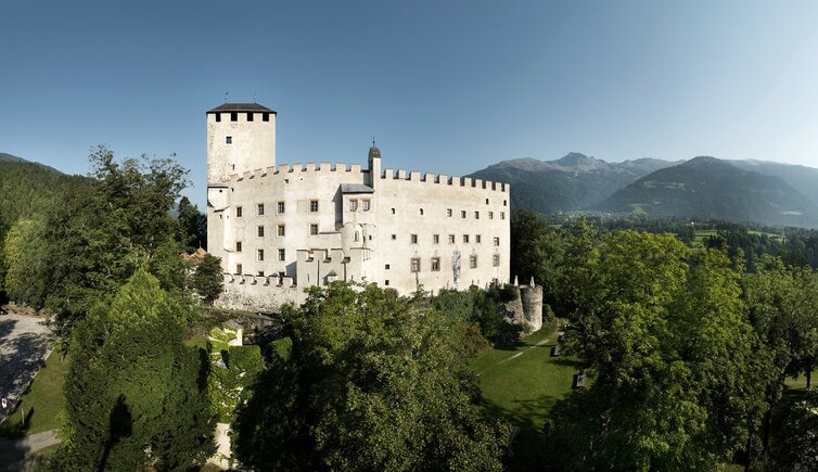 Museum Schloss Bruck Lienz