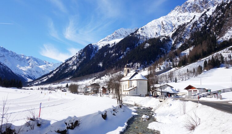 winter gschnitz dorf und langlaufloipe