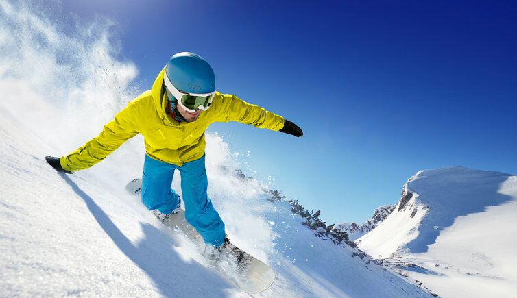 Alpen snowboard schnee person marketing